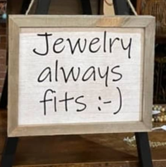 💎 Host Pick🎀Gold colored necklace with turquoise and light green beads - Picture 8 of 8